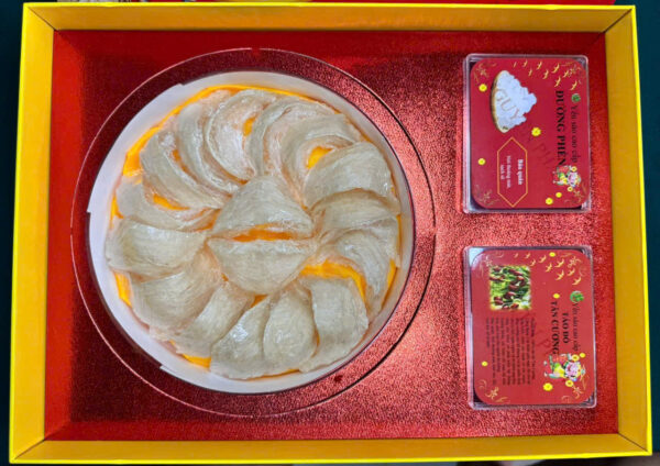 Yến rút lông